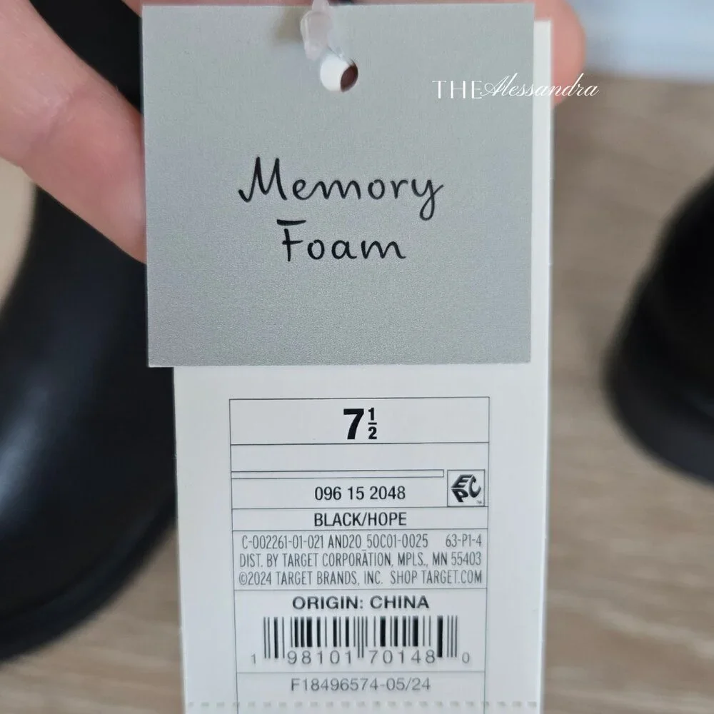 Black Boots Women’s Size 7.5 Memory Foam Insole New in Box Tall